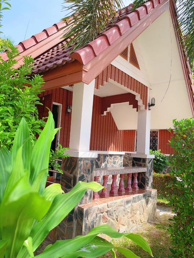 Bunraksa Resort Kamphaeng Phet Exterior photo